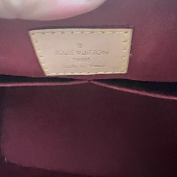 Authentic Louis Vuitton Alma Vernis Mm size in Excellent Condition - Picture 9 of 14